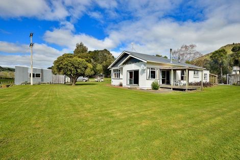 Photo of property in 198 Rakauroa Road, Rakauroa, Matawai, 4075