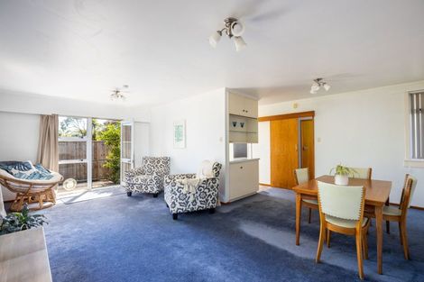 Photo of property in 16b Te Mete Terrace, Merrilands, New Plymouth, 4312