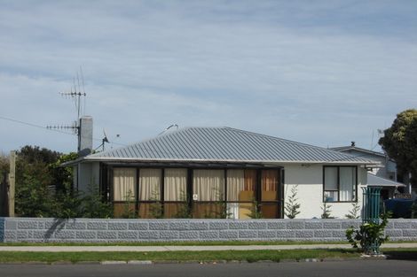 Photo of property in 97 Cornfoot Street, Castlecliff, Whanganui, 4501