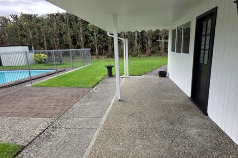 Photo of property in 244 Beach Road, Katikati, 3178