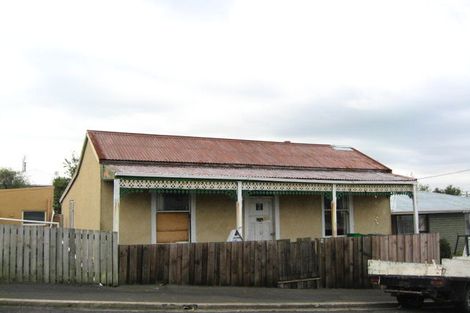 Photo of property in 2 Eastbourne Street, Caversham, Dunedin, 9012