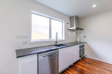 Photo of property in 42 Cyclarama Crescent, Massey, Auckland, 0614