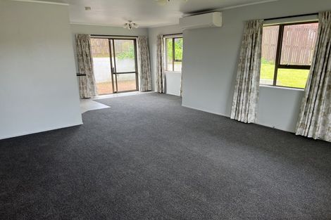 Photo of property in 2/40 Gills Avenue, Papakura, 2110