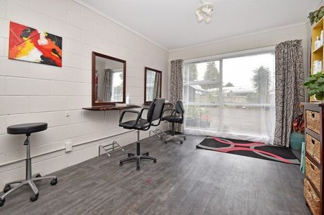 Photo of property in 2/90 Rosier Road, Glen Eden, Auckland, 0602