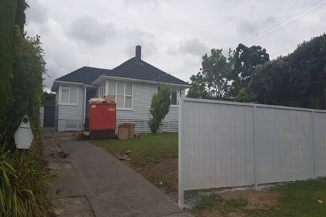 Photo of property in 1 Daphne Road, Papatoetoe, Auckland, 2025