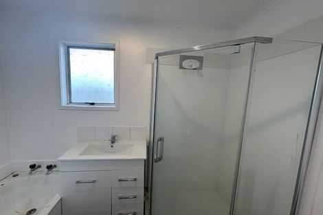 Photo of property in 7a Clayburn Road, Glen Eden, Auckland, 0602