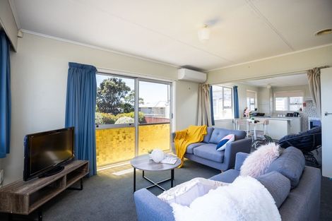 Photo of property in 14 Mcnaughton Street, Waitara, 4320