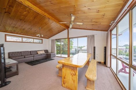 Photo of property in 17a Victoria Street, Hawera, 4610