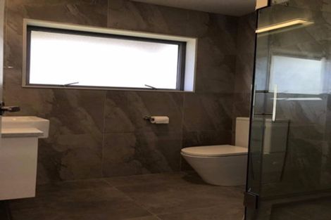 Photo of property in 89a Stanley Road, Glenfield, Auckland, 0629