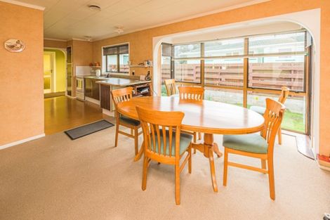 Photo of property in 21 Karamu Street, Tawhero, Whanganui, 4501