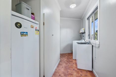 Photo of property in 98 Frank Street, Gore, 9710