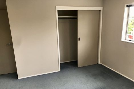 Photo of property in 92 Thurleigh Grove, Karori, Wellington, 6012