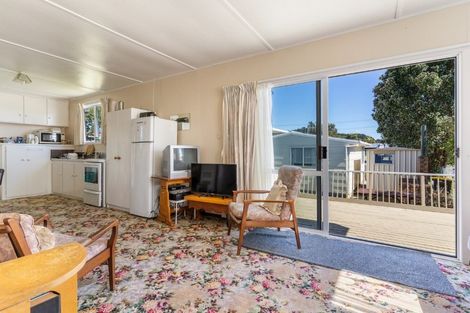Photo of property in 205 Achilles Avenue, Whangamata, 3620