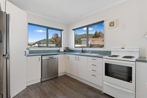 Photo of property in 26 Barnard Road, Fairy Springs, Rotorua, 3015