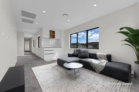 Photo of property in 18 Gertrude Cole Road, Clarks Beach, 2122