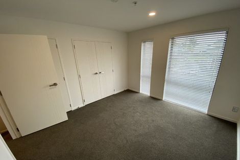 Photo of property in 7 Waru Lane, Te Atatu Peninsula, Auckland, 0610