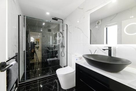 Photo of property in 6a Cutler Street, New Lynn, Auckland, 0600