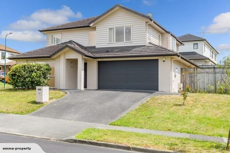 Photo of property in 22 Terrasini Drive, Flat Bush, Auckland, 2019