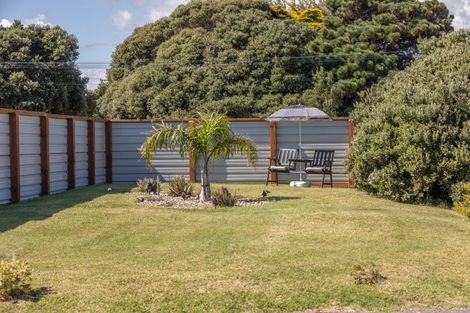 Photo of property in 51a Matai Street, Castlecliff, Whanganui, 4501