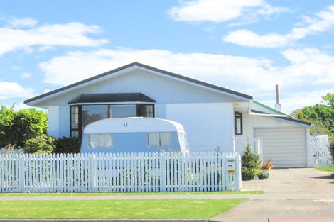 Photo of property in 106 Harris Street, Inner Kaiti, Gisborne, 4010