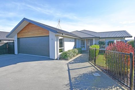 Photo of property in 3 Stratton Way, Mosgiel, 9024
