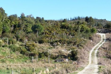 Photo of property in 32 Charming Creek Road, Seddonville, Westport, 7891