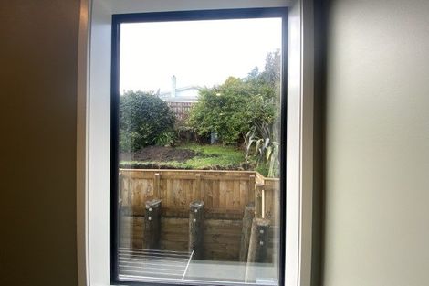 Photo of property in 277 Tukapa Street, Hurdon, New Plymouth, 4310