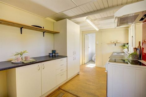 Photo of property in 28 Rotten Row, Waikuku Beach, 7473