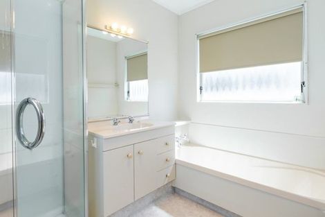 Photo of property in 2/38 Neeve Road, Taradale, Napier, 4112