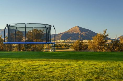 Photo of property in 355 Ballantyne Road, Wanaka, 9382