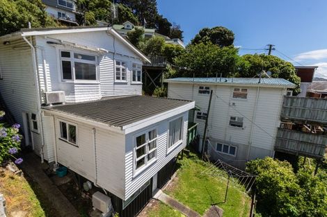 Photo of property in 97 Duncan Terrace, Kilbirnie, Wellington, 6022