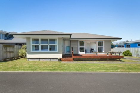 Photo of property in 15a Sandleigh Drive, Athenree, Katikati, 3177