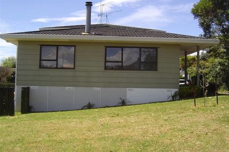 Photo of property in 1/31 Acacia Road, Torbay, Auckland, 0632