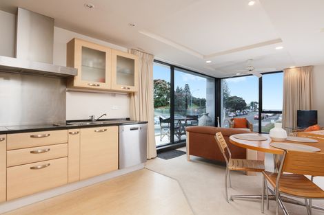 Photo of property in 201/16 Adams Avenue, Mount Maunganui, 3116