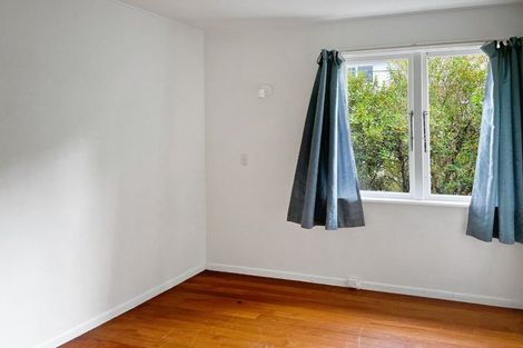 Photo of property in 13 Williamson Way, Karori, Wellington, 6012