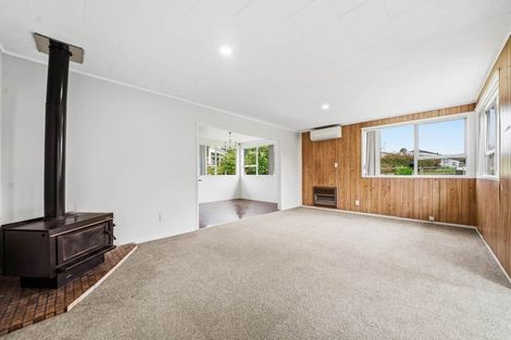 Photo of property in 16a Mclean Avenue, Papatoetoe, Auckland, 2025