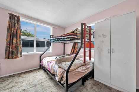 Photo of property in 6 Argyle Street, Hawera, 4610