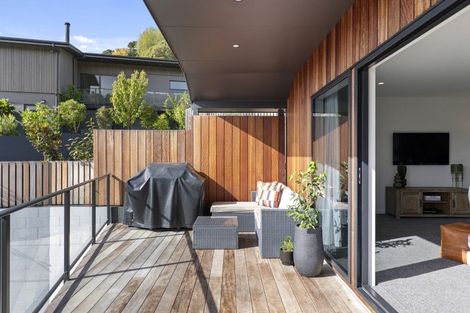 Photo of property in 32 Soleares Avenue, Mount Pleasant, Christchurch, 8081