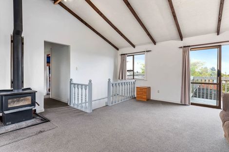 Photo of property in 14 Ingle Avenue, Waipahihi, Taupo, 3330