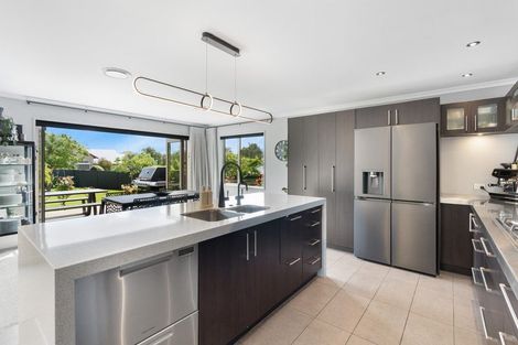 Photo of property in 5 Orchard Grove, East Taieri, Mosgiel, 9024