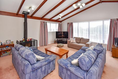 Photo of property in 151 Settlement Road, Papakura, 2110