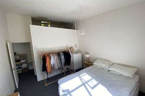 Photo of property in 151 Grant Road, Thorndon, Wellington, 6011