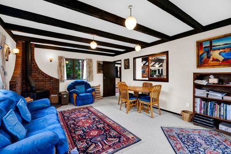 Photo of property in 24 Prudence Place, Oakura, 4314