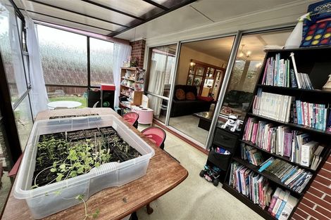 Photo of property in 15 Sevenoaks Drive, Bryndwr, Christchurch, 8053