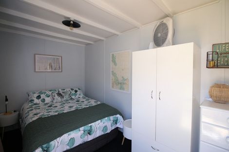 Photo of property in 15 Cuvier Crescent, Kuaotunu West, Whitianga, 3592