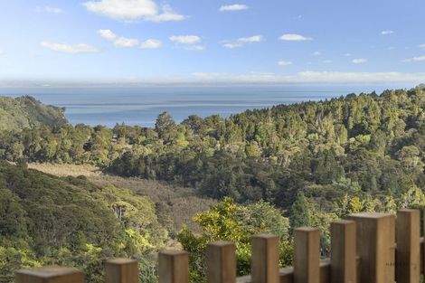 Photo of property in 75 Minnehaha Avenue, Titirangi, Auckland, 0604