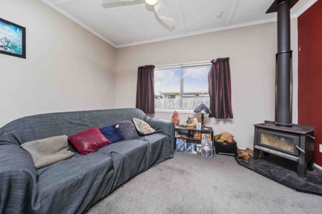 Photo of property in 5a Naumai Place, Spotswood, New Plymouth, 4310