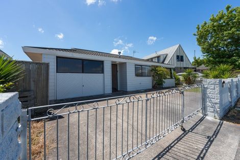 Photo of property in 130 Fairs Road, Milson, Palmerston North, 4414