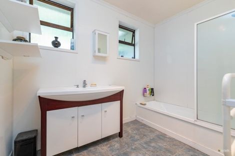 Photo of property in 60 Arawhata Street, Ranui, Porirua, 5024