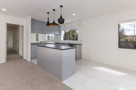 Photo of property in 1/41 Sabulite Road, Kelston, Auckland, 0602